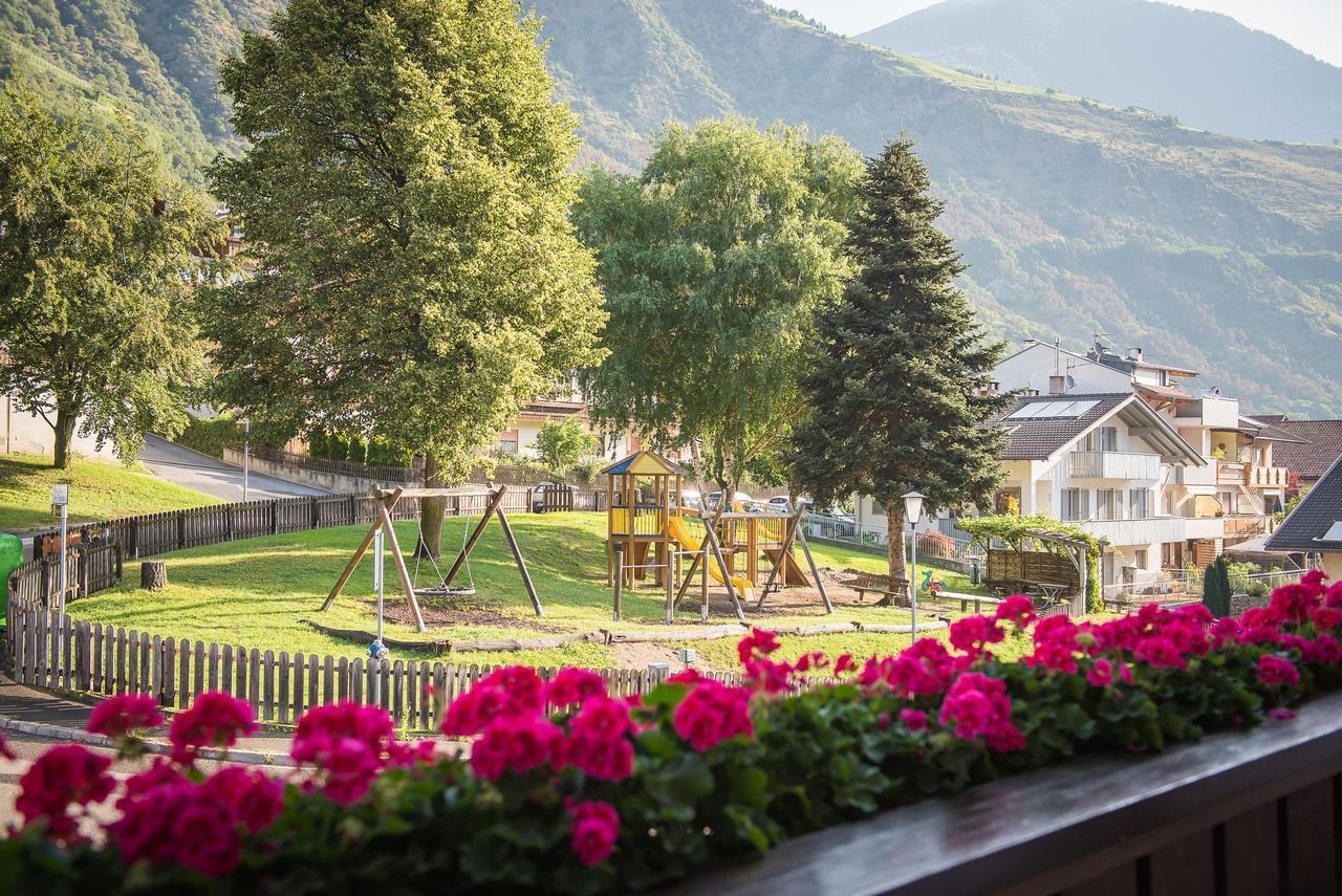 Pension Apartments Pardell Castelbello Dış mekan fotoğraf