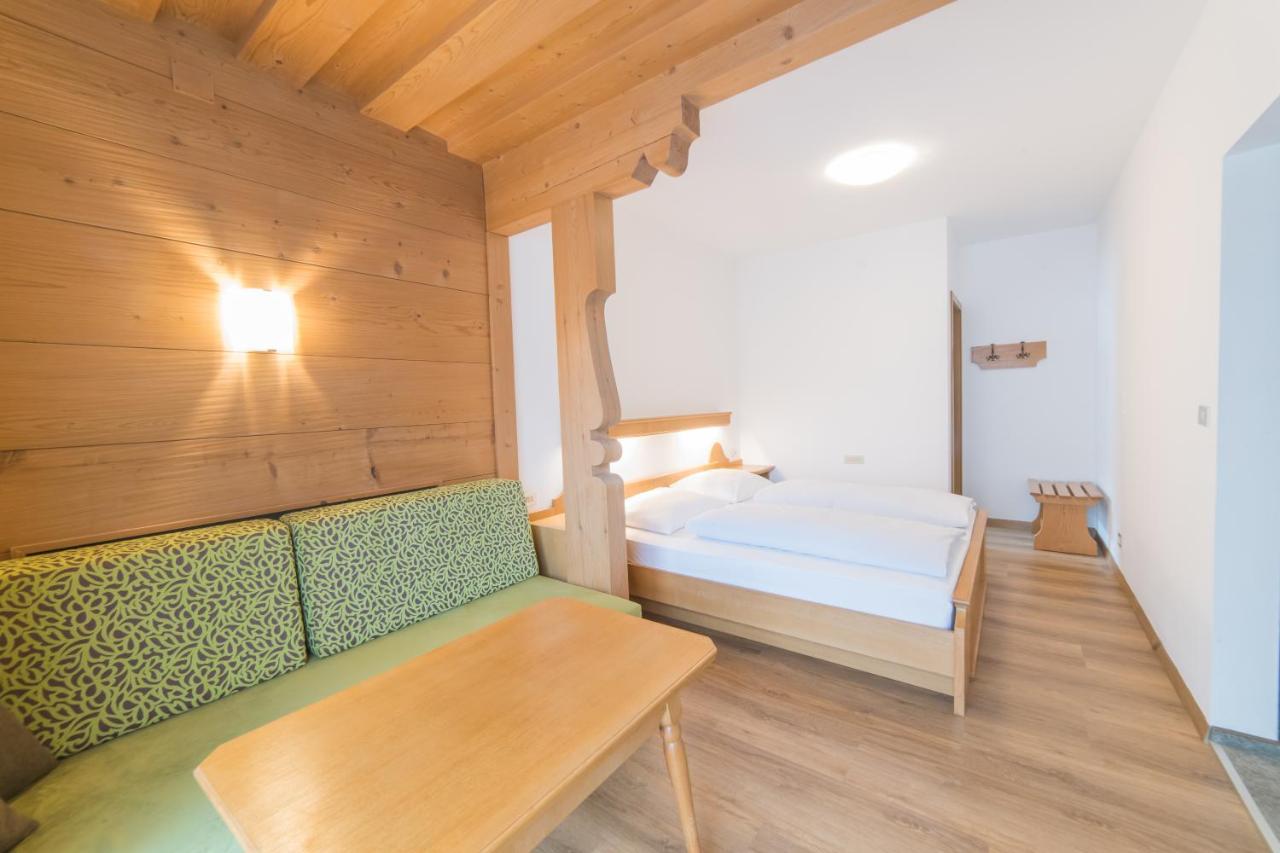 Pension Apartments Pardell Castelbello Dış mekan fotoğraf